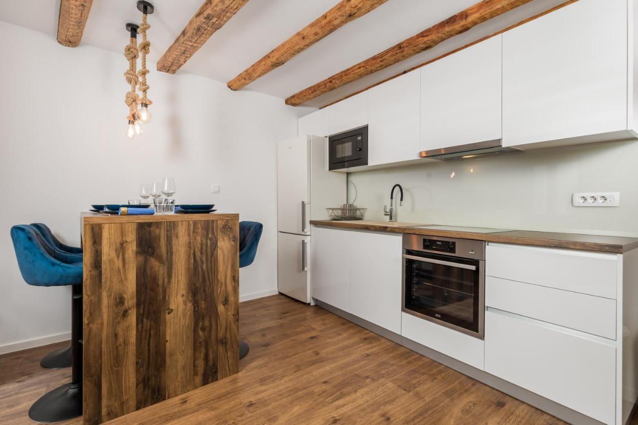 Central Apartments Dalmatina Ριέκα Εξωτερικό φωτογραφία