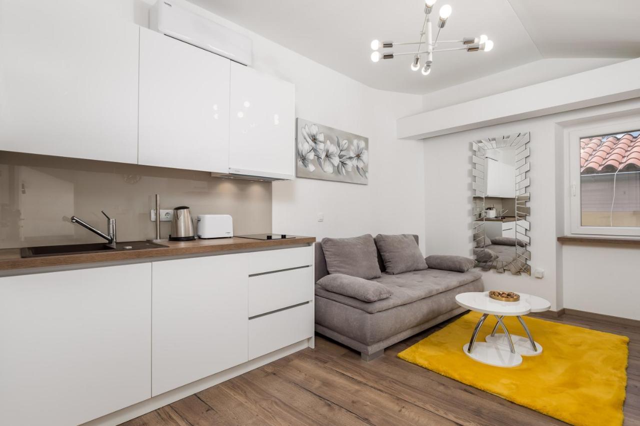 Central Apartments Dalmatina Ριέκα Εξωτερικό φωτογραφία